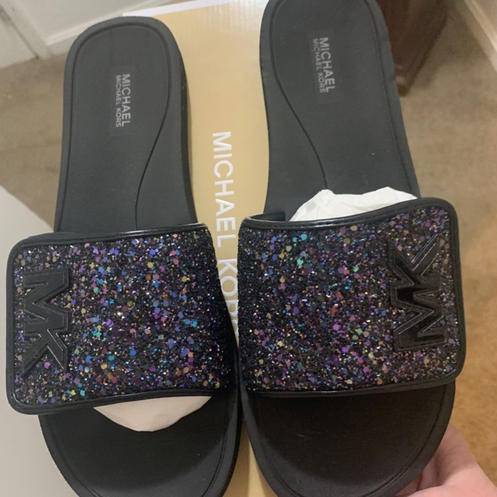 Michael kors slides / sandals